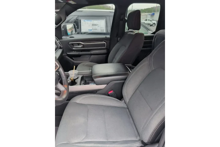 $25899 : Ram 1500 2022 4x2 Big Horn 4 image 6