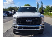 FORD F350 SUPER DUTY CREW CAB en Miami