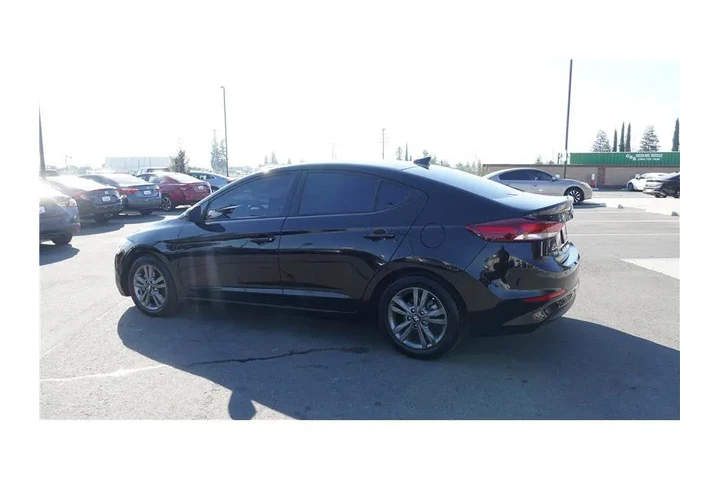 $13984 : 2018 Elantra SEL image 7