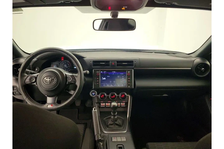 $28998 : Toyota GR86 2023 2dr Coupe 6 image 9