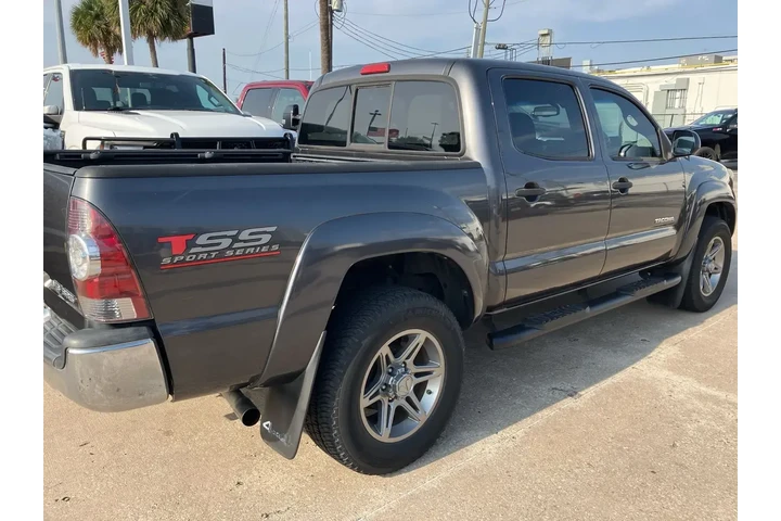 $20991 : Toyota Tacoma 2013 4x4 V6 4d image 3