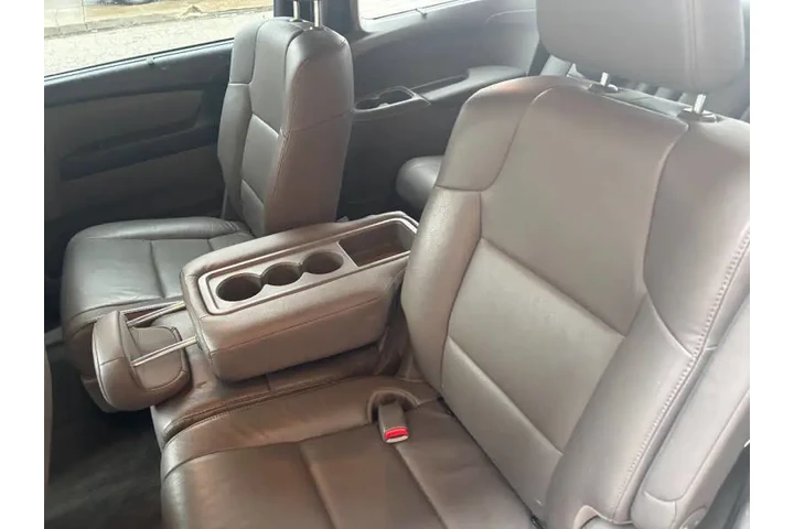 $7999 : 2014 Odyssey Touring Elite image 8