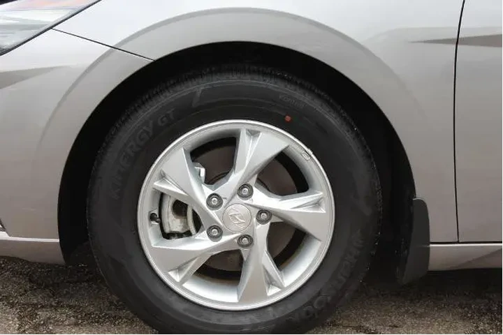 $36489 : Lincoln Corsair 2024 AWD Pre image 9