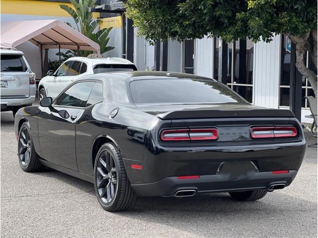 2023 Dodge Challenger GT image 3