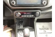 $16950 : Nissan Kicks 2021 SV 4dr Cro thumbnail