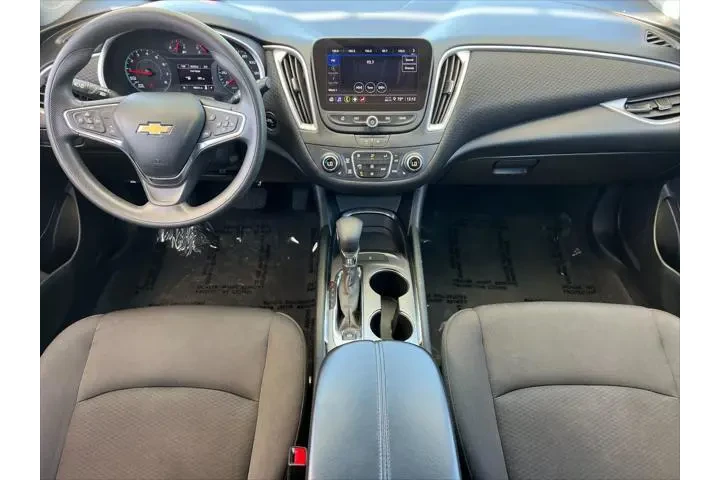 $15999 : Chevrolet Malibu 2023 LT 4dr image 4