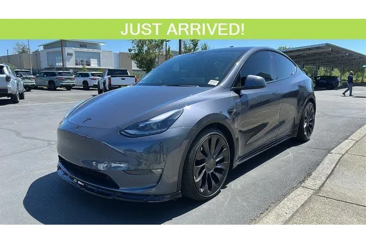 $29588 : Tesla Model Y 2021 AWD Perfo image 1