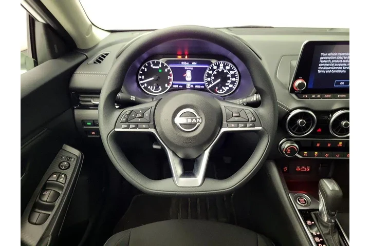 $21998 : Nissan Sentra 2025 SV 4dr Se image 10