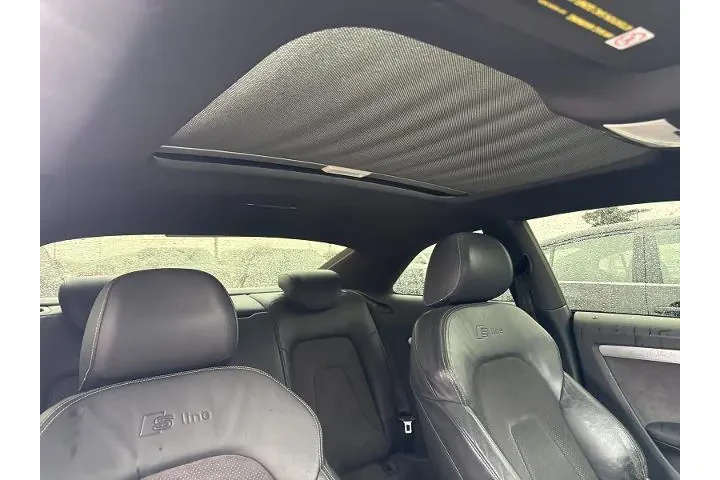 $9999 : Audi A5 2009 AWD quattro 2dr image 10