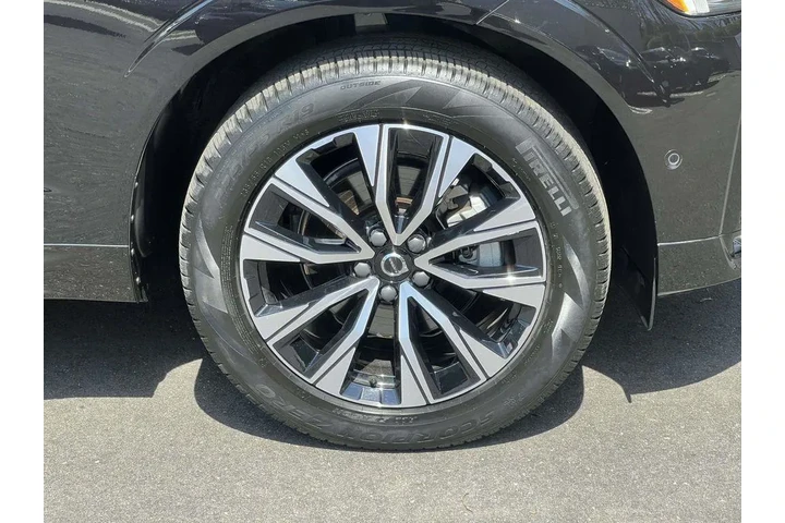 $39500 : Volvo XC60 2024 AWD B5 Plus image 6