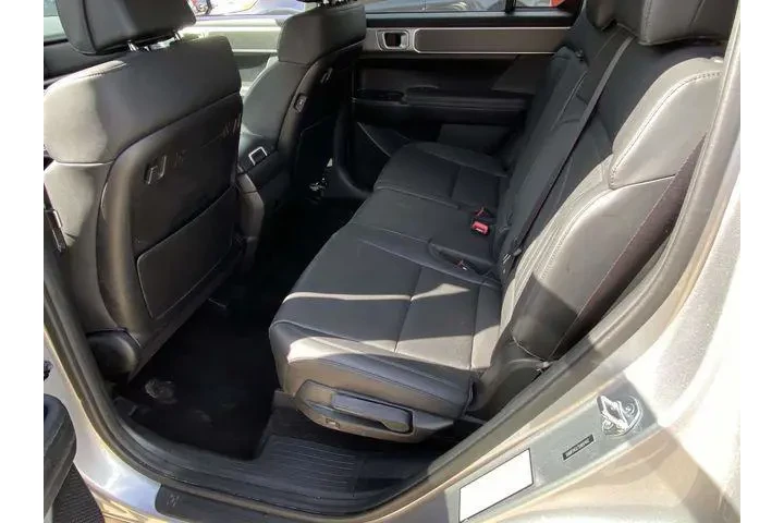 $28385 : Hyundai SANTA FE 2025 SEL 4d image 8