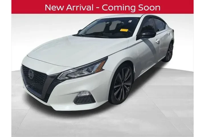 $18987 : Nissan Altima 2022 2.5 SR 4d image 2