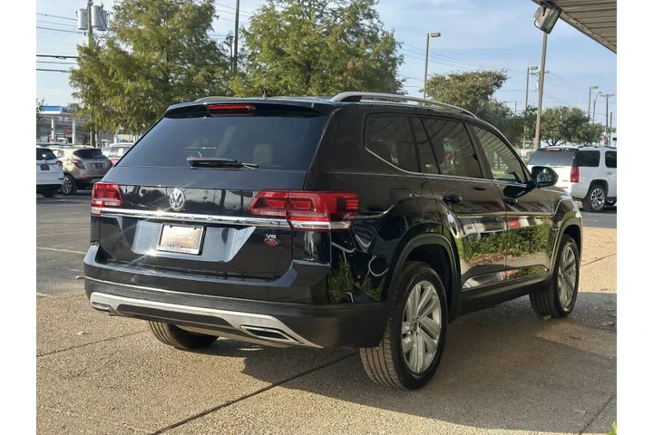 $18999 : 2018 Atlas V6 S image 6