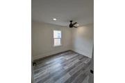 $1500 : South-Gate 3 - 1 Bath thumbnail