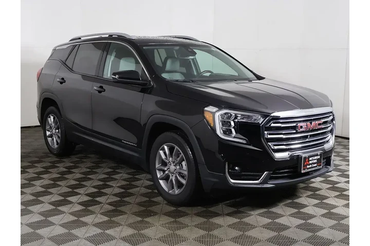 $26993 : GMC Terrain 2022 AWD SLT 4dr image 2