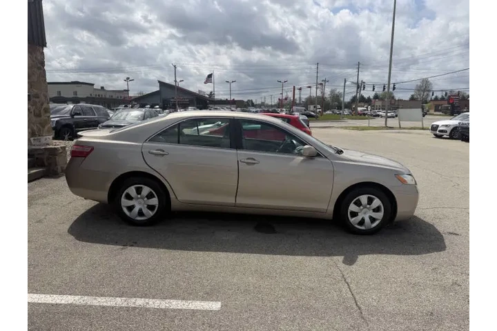 $6850 : 2007 Camry LE image 8