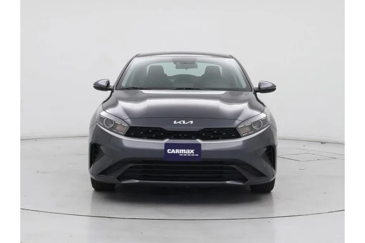 $18998 : Kia Forte 2023 LXS 4dr Sedan image 5