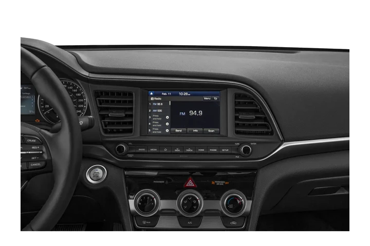 $12984 : 2019 Elantra SE image 7