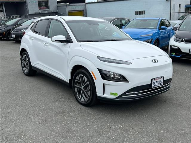 $24000 : Used 2023 Kona Electric SE fo image 3