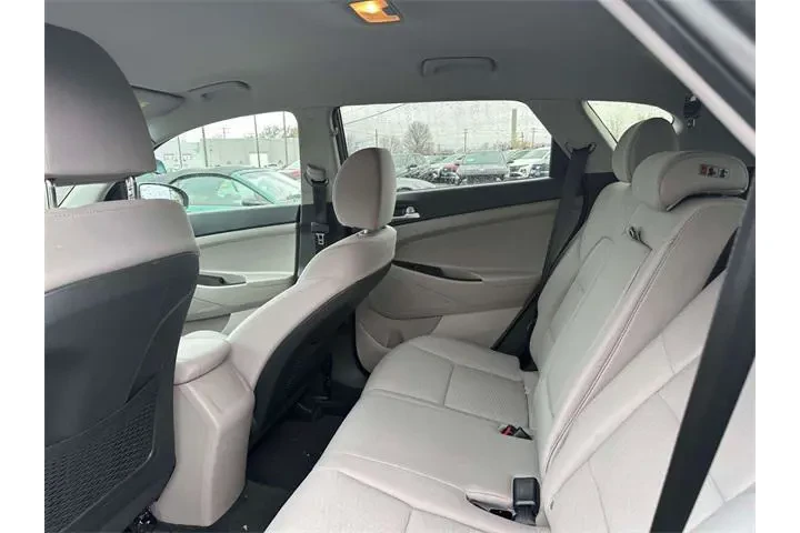 $13959 : Hyundai TUCSON 2020 AWD SE 4 image 9