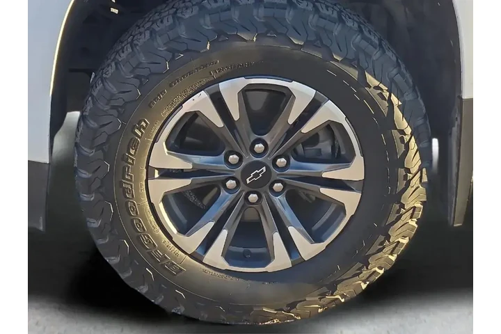 $31500 : Chevrolet Colorado 2022 4x4 image 7