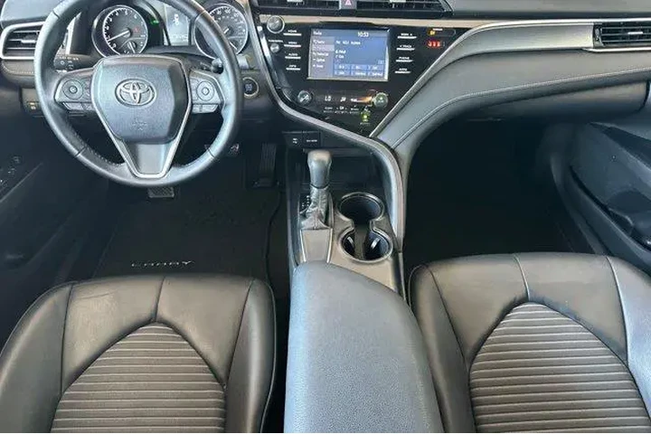 $19000 : Toyota Camry 2018 SE 4dr Sed image 6