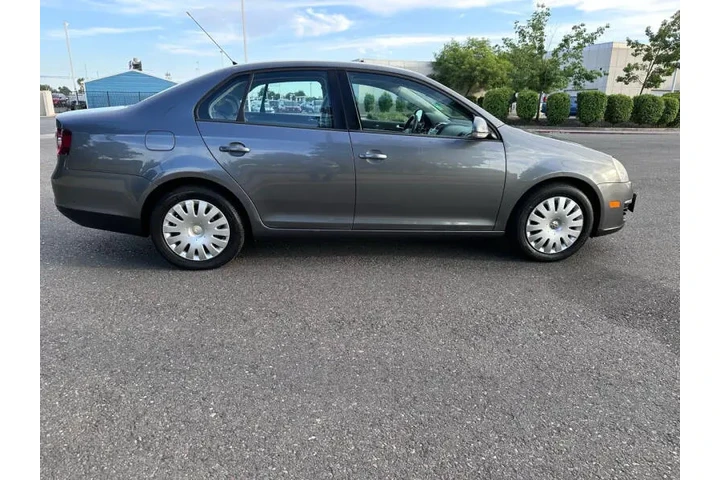 $6495 : 2009 Jetta S image 6