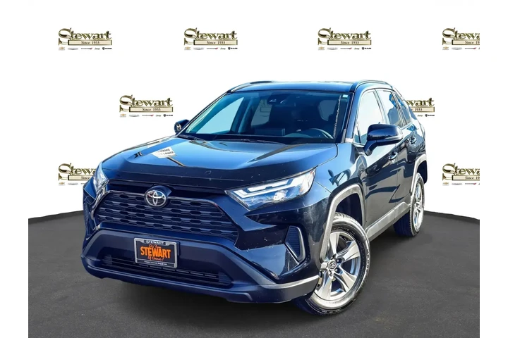 $29500 : Toyota RAV4 2024 AWD XLE 4dr image 1