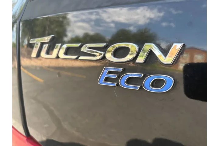 $8900 : 2017 Tucson Eco image 10