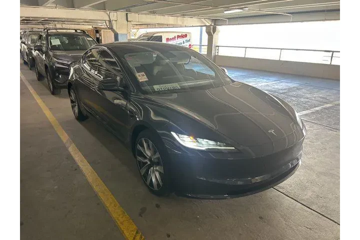$38495 : Tesla Model 3 2025 Long Rang image 1