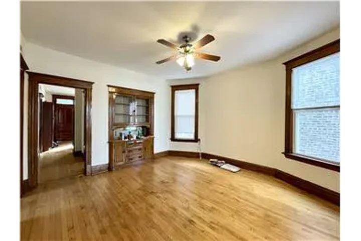 $2750 : Rental property with 3 bedro image 6