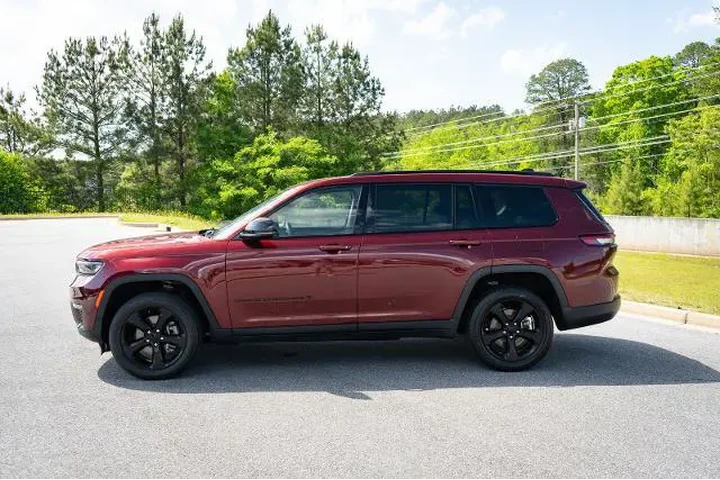 $32999 : Jeep Grand Cherokee L 2023 4 image 5