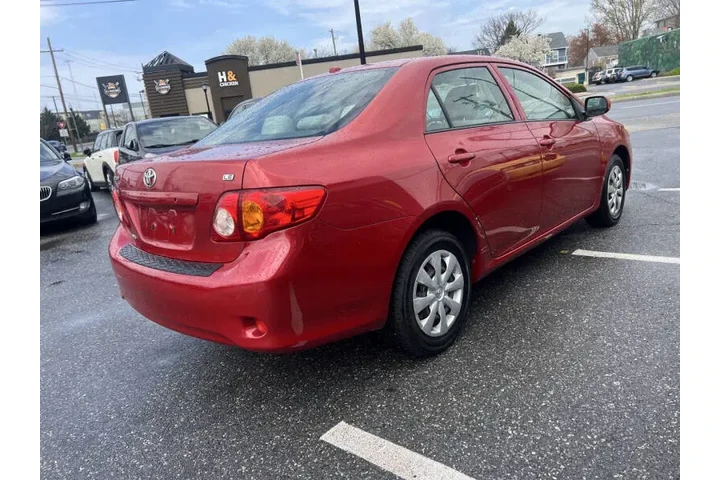 $7900 : 2010 Corolla LE image 5