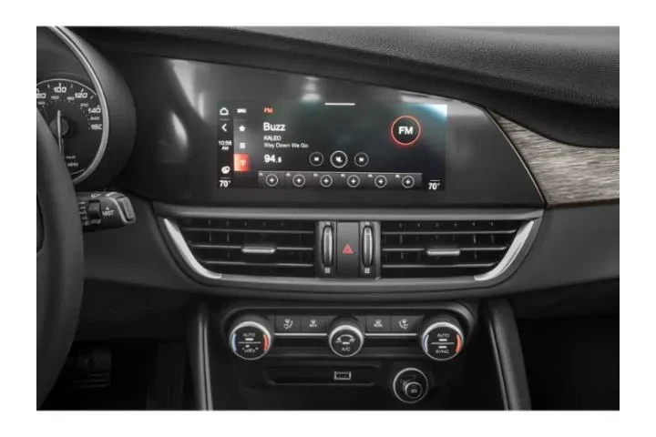 $25996 : Alfa Romeo Giulia 2021 Ti 4d image 10