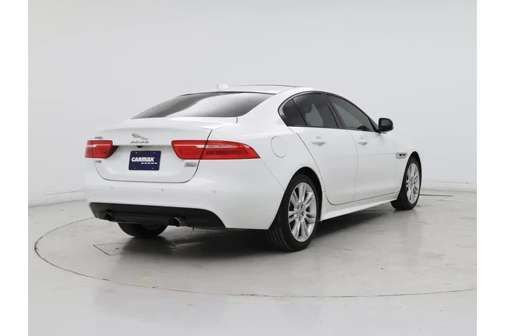 $18998 : Jaguar XE 2018 AWD 25t R-Spo image 8