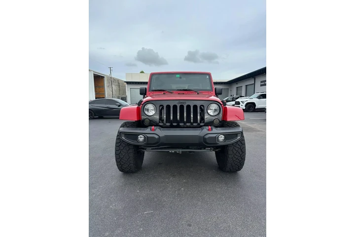 $12900 : Jeep Wrangler Unlimited Sahara image 10