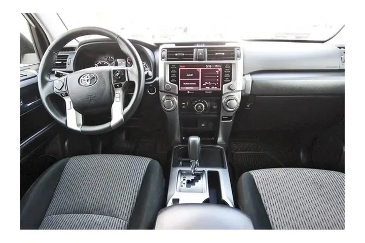 $30700 : Toyota 4Runner 2023 4x2 SR5 image 8