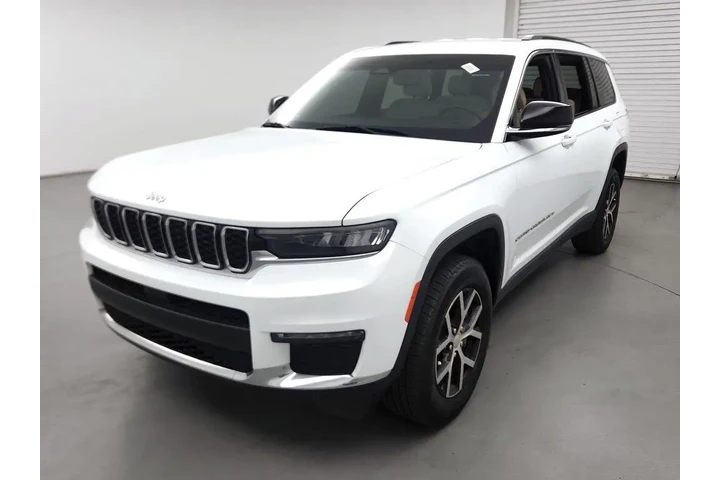 $37998 : Jeep Grand Cherokee L 2024 4 image 3