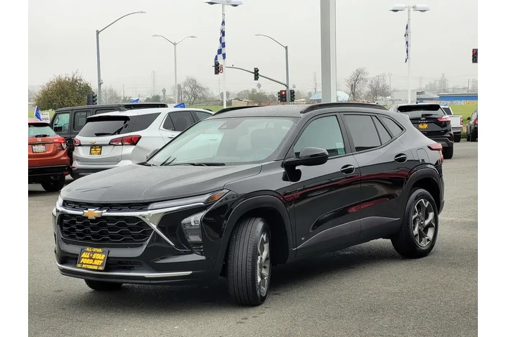 $22898 : Chevrolet Trax 2025 LT 4dr C image 8