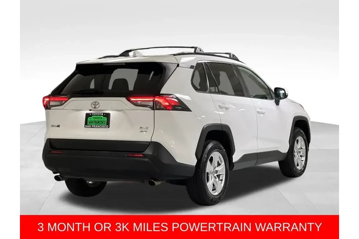 $17988 : 2021 RAV4 XLE image 5