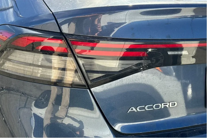 $24888 : Honda Accord 2023 EX 4dr Sed image 6