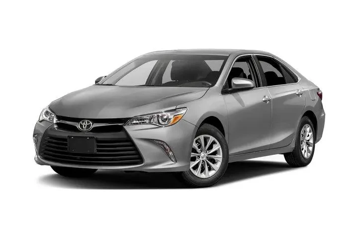 $13999 : Toyota Camry 2017 LE 4dr Sed image 1