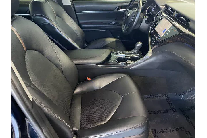 $26588 : Toyota Camry Hybrid 2020 XLE image 7