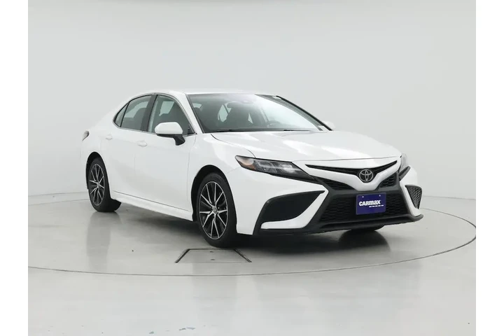 $24998 : Toyota Camry 2024 SE 4dr Sed image 1