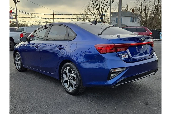 $16800 : 2021 Forte LXS image 4