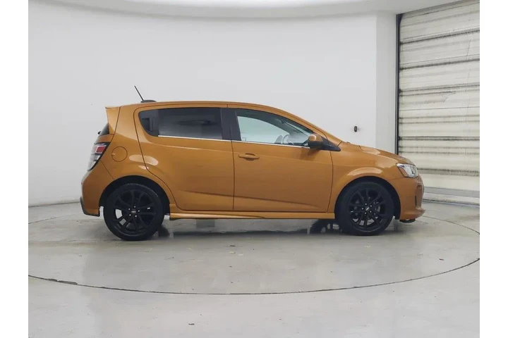 $12998 : Chevrolet Sonic 2017 LT Auto image 7