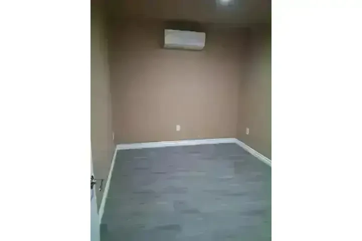 RECÁMARA  Entre Ball Rd/Walnut image 4