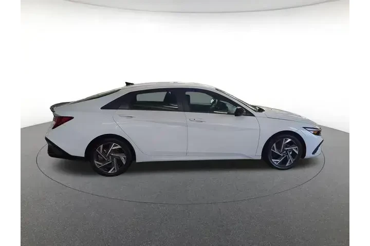 $21000 : Hyundai ELANTRA 2025 SEL Spo image 5
