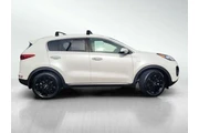$19013 : Kia Sportage 2018 AWD EX 4dr thumbnail