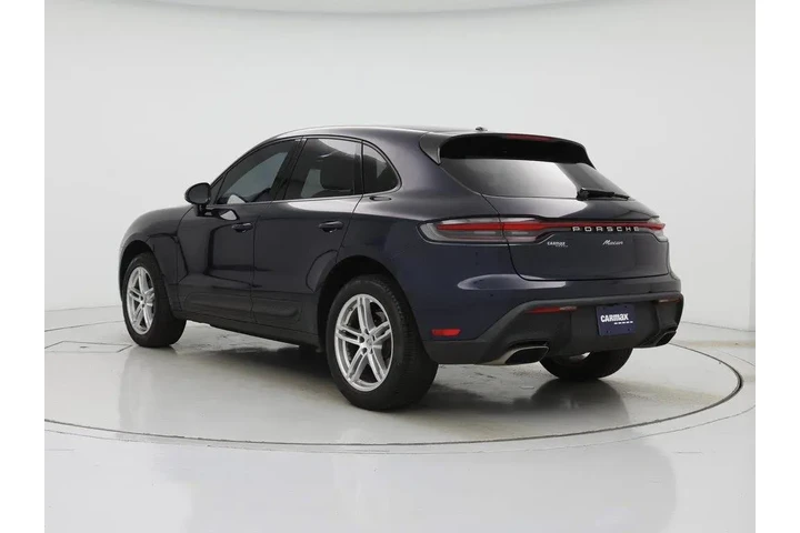 $37998 : Porsche Macan 2022 AWD 4dr S image 2